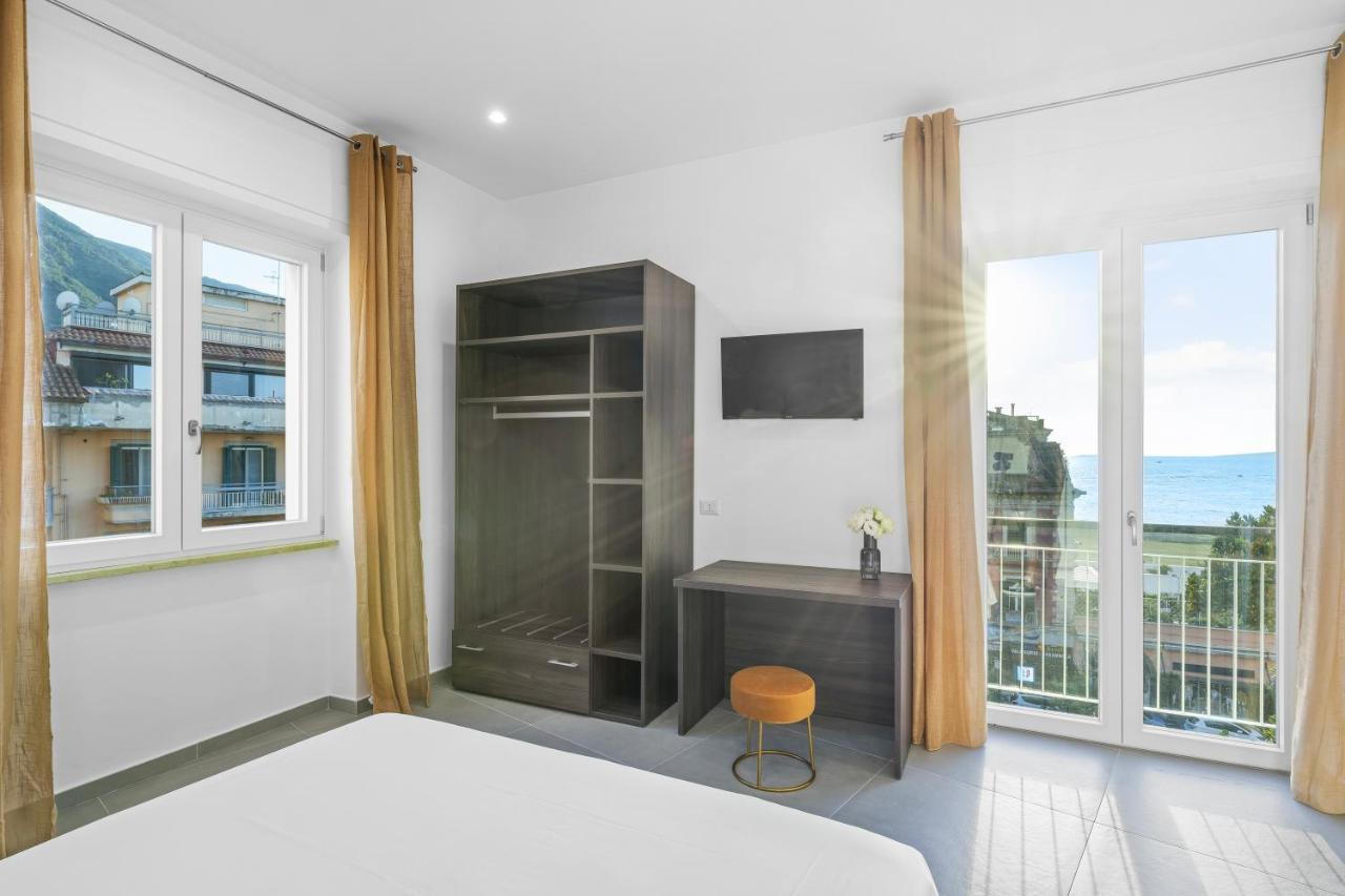 Pangea Luxury Rooms Castellammare di Stabia Exteriör bild